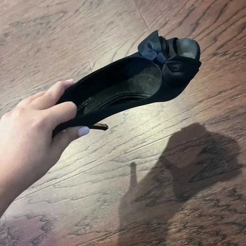 Dolce and Gabbana Pre Loved Size 5 Satin Heels - Picture 3 of 5